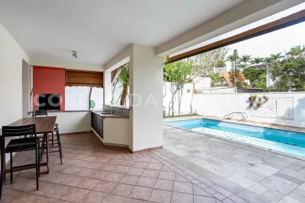 Casa com 5 Quartos à venda, 459m² no Caxingui, São Paulo