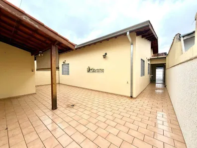 Casa com 3 Quartos para alugar, 200m² no Jardim Europa, Bragança Paulista