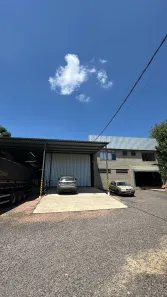 Galpão/Depósito/Armazém com 2 Quartos à venda, 1714m² no Restinga, Porto Alegre