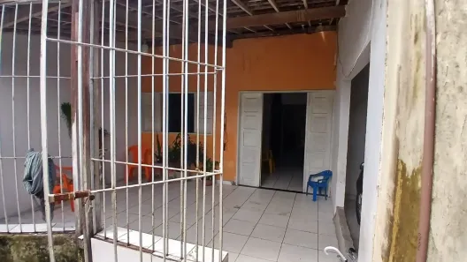 Casa com 3 Quartos à venda, 300m² no Tabuleiro do Martins, Maceió