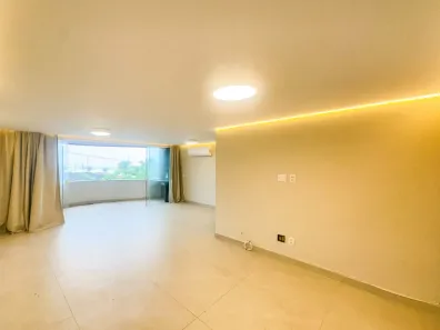 Apartamento com 3 Quartos para alugar, 120m² no Cavaleiros, Macaé