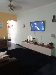 Sobrado com 3 Quartos à venda, 220m² no Vila Eros, Sorocaba