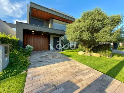 Sobrado com 4 Quartos à venda, 216m² no XANGRI-LÁ, Xangri-lá