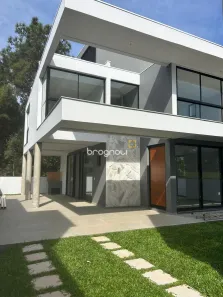 Casa com 3 Quartos à venda, 176m² no São João do Rio Vermelho, Florianópolis