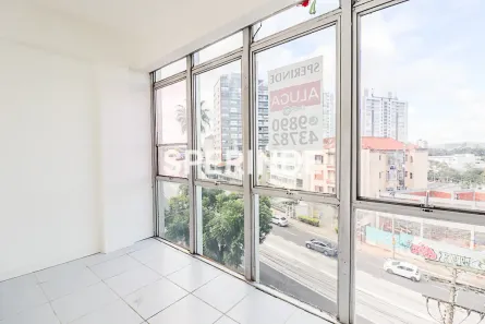 Sala Comercial para alugar, 37m² no Petrópolis, Porto Alegre