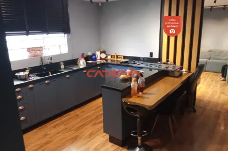 Ponto Comercial para alugar, 320m² no Tarumã, Curitiba