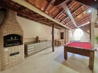 Casa com 4 Quartos à venda, 220m² no Planalto, Belo Horizonte