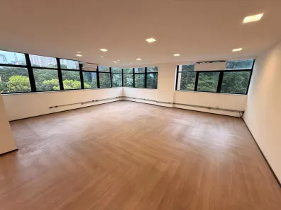 Sala Comercial para alugar, 150m² no Cerqueira César, São Paulo