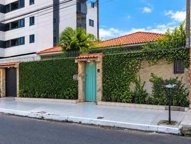 Casa com 4 Quartos à venda, 344m² no Gruta de Lourdes, Maceió