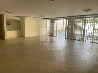 Sobrado com 3 Quartos para venda ou aluguel, 682m² no Campo Belo, São Paulo