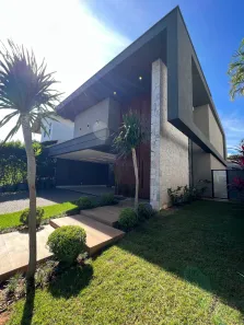 Casa de Condomínio com 4 Quartos à venda, 290m² no Jardins Madri, Goiânia