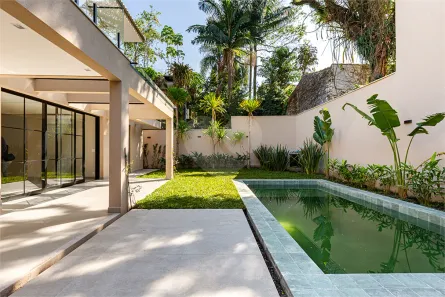 Sobrado com 4 Quartos à venda, 385m² no Alto de Pinheiros, São Paulo
