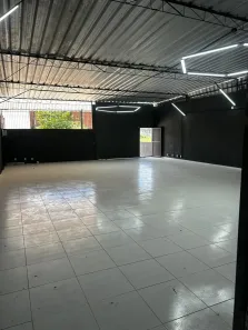 Galpão/Depósito/Armazém à venda, 240m² no Santa Lúcia, Maceió