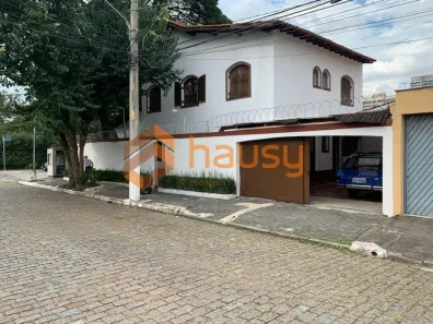 Casa com 3 Quartos à venda, 228m² no Vila Cordeiro, São Paulo