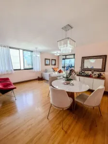 Apartamento com 3 Quartos para alugar, 212m² no Imbetiba, Macaé