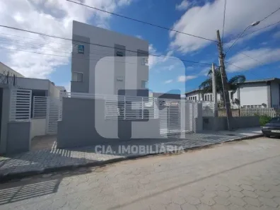 Apartamento com 2 Quartos para alugar, 60m² no Carianos, Florianópolis