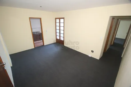 Apartamento com 2 Quartos para alugar, 55m² no Centro, Pelotas
