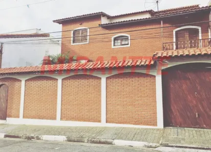 Sobrado com 4 Quartos à venda, 250m² no Jardim Três Marias, São Paulo