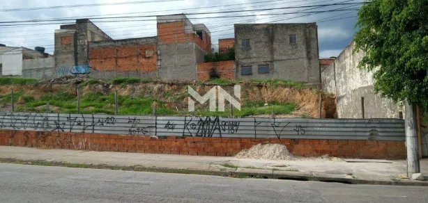 à venda, 1250m² no Parque das Laranjeiras, Sorocaba