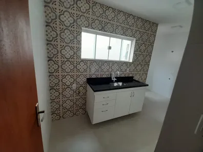 Apartamento com 2 Quartos para alugar, 55m² no Lagoa, Macaé
