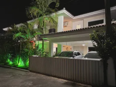 Casa de Condomínio com 4 Quartos à venda, 325m² no Buraquinho, Lauro de Freitas