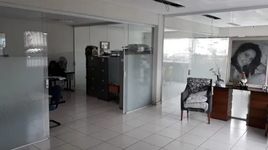 Galpão/Depósito/Armazém à venda, 280m² no Jardim Miriam, São Paulo