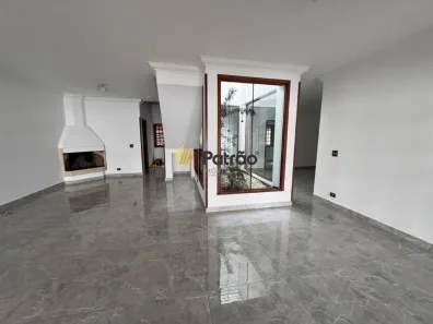 Sobrado com 4 Quartos para alugar, 310m² no Nova Petrópolis, São Bernardo do Campo