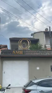 Sobrado com 3 Quartos para alugar, 236m² no Residencial União, São José dos Campos