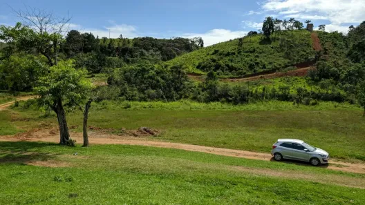 Lote/Terreno à venda, 600m² no Centro, Igaratá