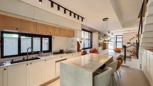 Casa com 3 Quartos à venda, 123m² no Campeche, Florianópolis