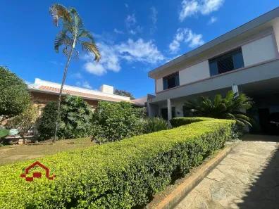 Casa com 4 Quartos à venda, 267m² no Caiçaras, Belo Horizonte