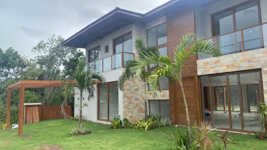 Casa de Condomínio com 7 Quartos à venda, 700m² no , Mata de São João