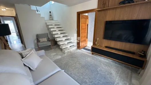 Sobrado com 3 Quartos à venda, 214m² no Vila Carrão, São Paulo