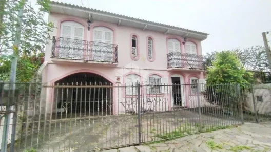 Casa com 3 Quartos à venda, 200m² no Guarujá, Porto Alegre