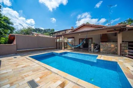 Casa de Condomínio com 3 Quartos à venda, 216m² no Jardim do Golf I, Jandira