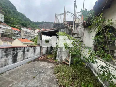 Casa com 9 Quartos à venda, 450m² no Urca, Rio de Janeiro
