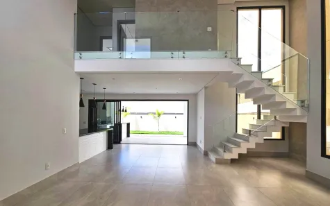 Casa de Condomínio com 3 Quartos à venda, 241m² no Roncáglia, Valinhos