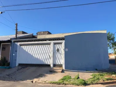 Casa com 2 Quartos à venda, 84m² no Vila Maria, Marília