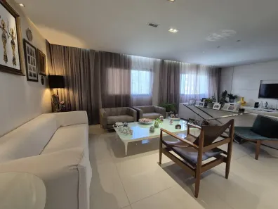 Apartamento com 4 Quartos à venda, 220m² no Pituba, Salvador