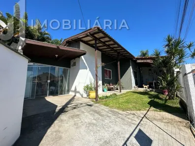 Casa com 2 Quartos à venda, 154m² no Ingleses do Rio Vermelho, Florianópolis