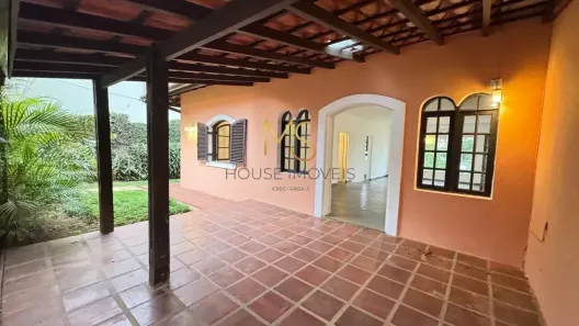 Casa com 3 Quartos para alugar, 282m² no San Diego Park, Cotia