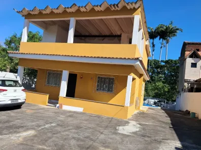 Casa com 4 Quartos à venda, 220m² no Bacaxá (Bacaxá), Saquarema