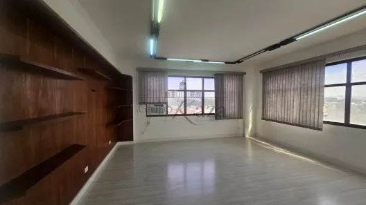 Sala Comercial para alugar, 34m² no Centro, Jacareí