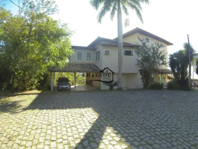 Casa de Condomínio com 3 Quartos à venda, 280m² no Badu, Niterói