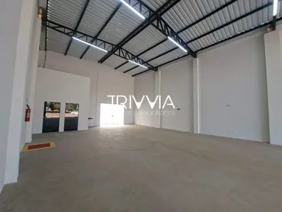 Galpão/Depósito/Armazém para alugar, 250m² no Aclimação, Uberlândia
