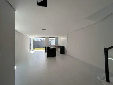 Casa com 3 Quartos à venda, 176m² no Centro, Contagem