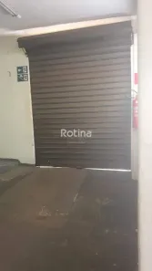 Ponto Comercial para alugar, 280m² no Daniel Fonseca, Uberlândia