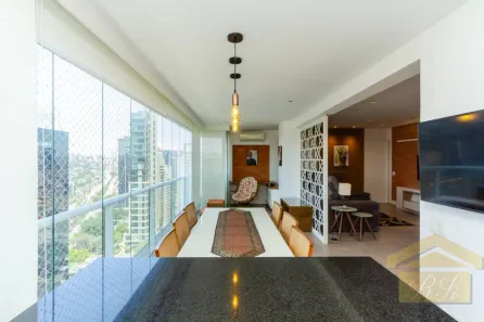 Apartamento com 3 Quartos para alugar, 134m² no Cidade Monções, São Paulo