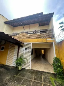 Casa com 3 Quartos à venda, 235m² no Cidade dos Funcionários, Fortaleza