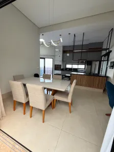 Casa de Condomínio com 3 Quartos para alugar, 177m² no Condomínio Belvedere II, Cuiabá